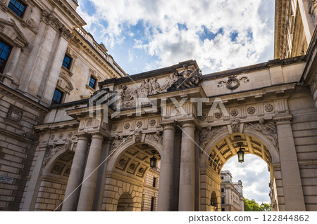 Ornate Historic Stone Archway with Intricate Details in London, United Kingdom 122844862