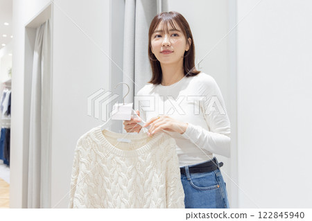 Women Apparel Shopping Women Apparel Shopping 122845940