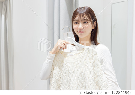 Women Apparel Shopping Women Apparel Shopping 122845943