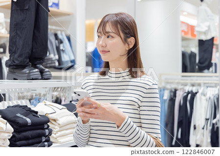 Women Apparel Shopping Women Apparel Shopping 122846007