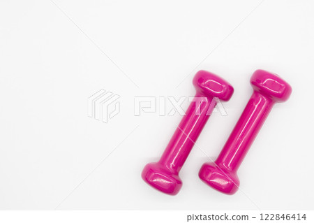 dumbbell 122846414