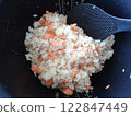烤鮭魚拌飯 122847449