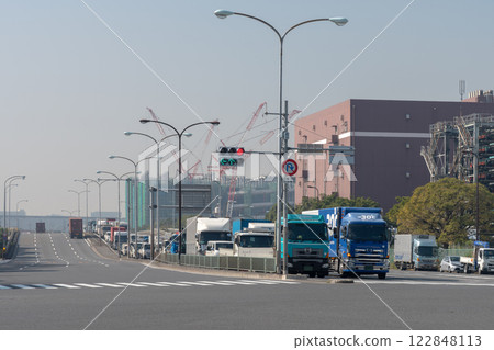 Traffic jam for large vehicles 122848113