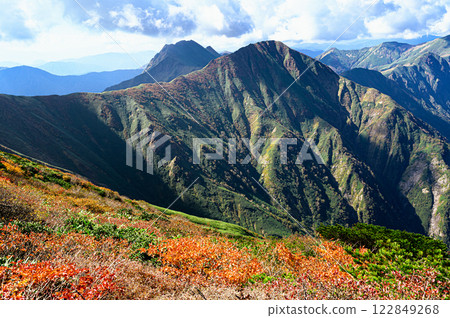谷川山脈:秋季山景 谷川山脈:秋季山景 122849268