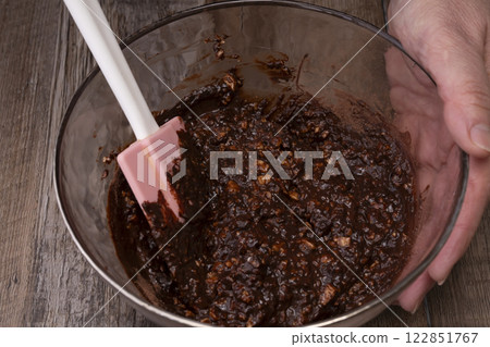 Ingredients and steps for making chocolate mousse Ingredients and steps for making chocolate mousse 122851767