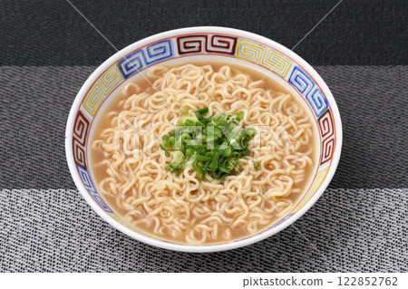 Instant noodle Instant noodle 122852762