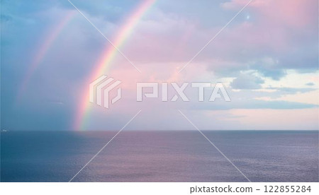 彩虹天空景觀雲彩彩虹色奇幻背景素材 122855284