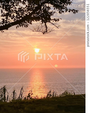 長崎伊王島的日落 122856551
