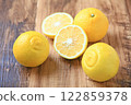 Seasonal mandarin oranges (Haruka) 122859378