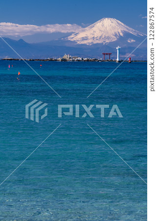 《Kanagawa Prefecture》 View of Mt. Fuji and the ocean / Morito coast 《Kanagawa Prefecture》 View of Mt. Fuji and the ocean / Morito coast 122867574
