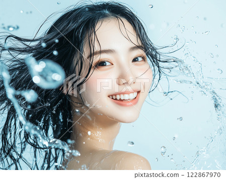 Image of a woman with bubbles 122867970