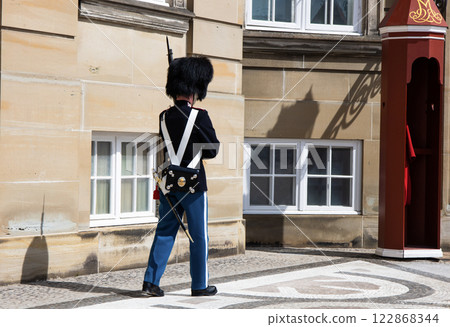 Royal Guard in Amalienborg Castle in Copenhagen, Denmark. Royal Guard in Amalienborg Castle in Copenhagen, Denmark. 122868344