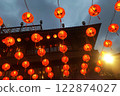 A fantastical scene of lanterns lined up in Jiufen, Taiwan 122874027