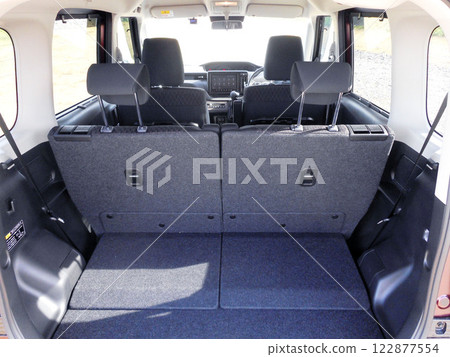 緊湊型家用車的行李空間 122877554