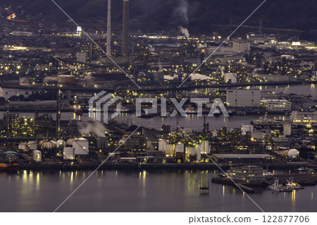 德山：山口縣周南市海岸的夜景 122877706