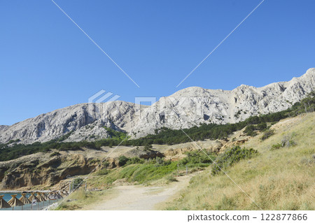 Zarok sandy area 122877866