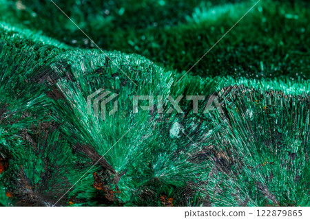 Macro mineral stone plisoviy, plush, satin malachite on a white background 122879865