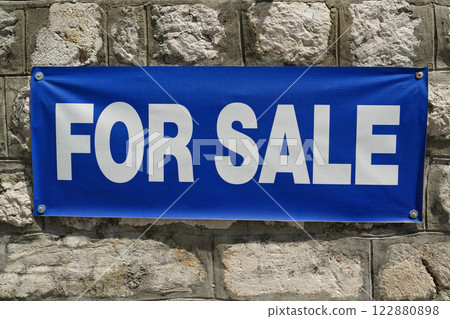 For sale plate on house 122880898