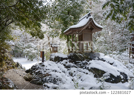京都市北區岩本神社、上賀茂神社積雪 京都市北區岩本神社、上賀茂神社積雪 122881027