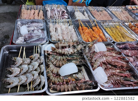 Fresh seafood at Gili T night market 122881582
