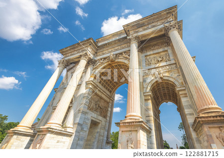 The Arch of Peace, city gate of Milan, Italy, Europe. The Arch of Peace, city gate of Milan, Italy, Europe. 122881715