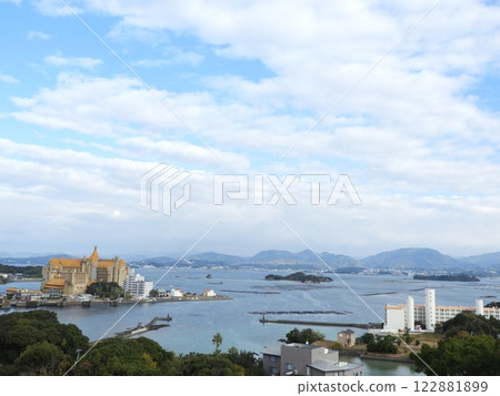 白濱的壯麗景色 - 藍天和大海的度假勝地風景 白濱的壯麗景色 - 藍天和大海的度假勝地風景 122881899