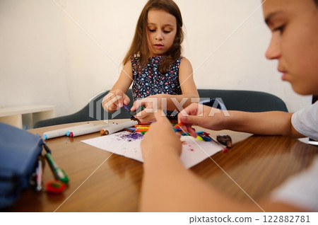 Children doing arts and crafts Children doing arts and crafts 122882781