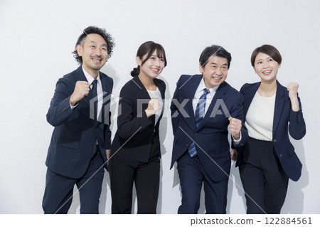 商務人士 122884561