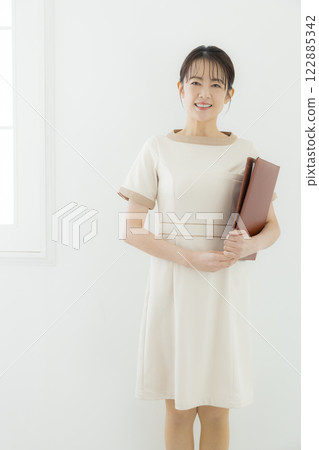 Women of Estheticians Women of Estheticians 122885342