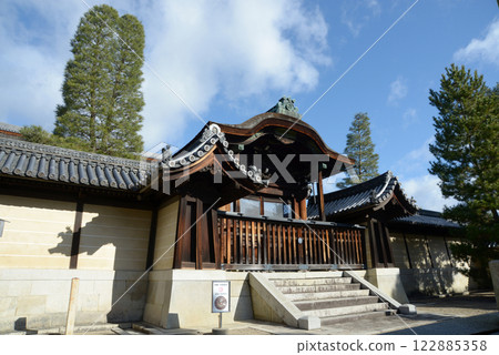 Myoshin-ji Temple Karamon Gate of the Ohojo Hanazono, Ukyo Ward, Kyoto City 122885358
