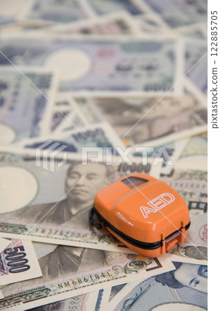 AED 和金錢 122885705