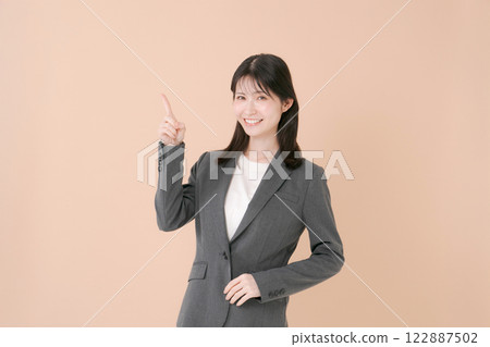 Young business woman with a smile 122887502