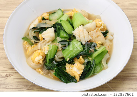 Stir-fried Chinese cabbage and eggs 122887601