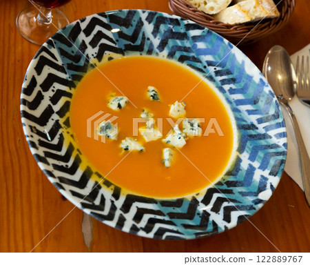 Creamy carrot soup with gorgonzola Creamy carrot soup with gorgonzola 122889767