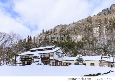 Roadside Station, Reizan, Mount Takusan, snow scenery Roadside Station, Reizan, Mount Takusan, snow scenery 122890670