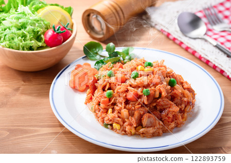 Chicken rice (ketchup rice) 122893759