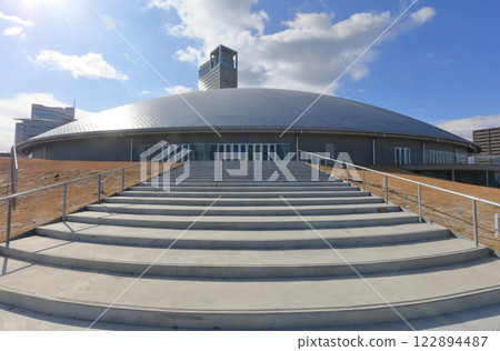 高松太陽港體育館和高松象徵塔的香川穴吹競技場（香川縣立競技場） 122894487