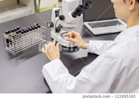 Laboratory development laboratory clinical examination biotechnology new drug 122895165