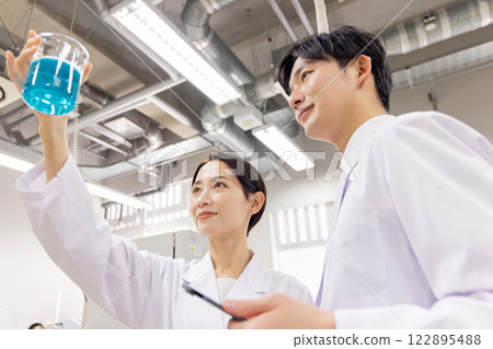 Laboratory development laboratory clinical examination biotechnology new drug 122895488