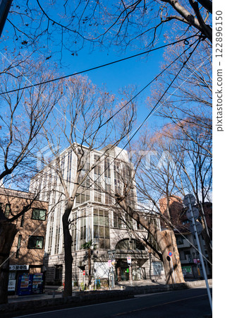 View of Fuchu City Hall, Fuchu Station North No. 2 Building, along Zelkova Tree Avenue, clear winter sky, Kotobukicho, Fuchu City, Tokyo 122896150
