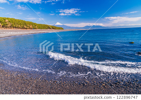 [Shizuoka Prefecture] Mt. Fuji as seen from Miho no Matsubara 122896747