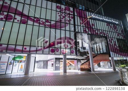 City night view in front of Shibuya Sakura Stage [Shibuya Ward, Tokyo] 122898138