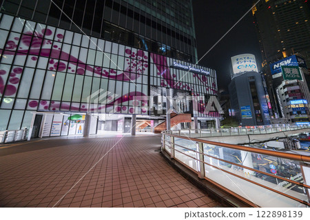 Late night city night view in front of Shibuya Sakura Stage, South Exit of Shibuya Station [Shibuya Ward, Tokyo] 122898139