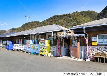 Kiramesse Muroto Roadside Station (Kochi Prefecture) Kiramesse Muroto Roadside Station (Kochi Prefecture) 122900093