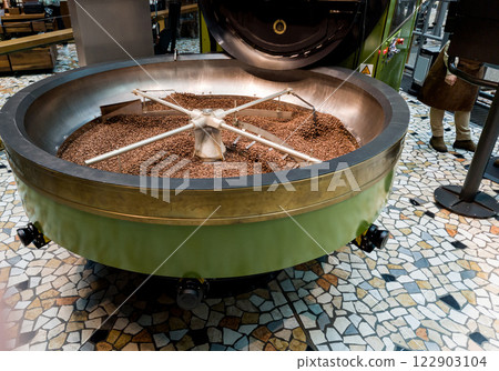 coffee beans roasting in machine coffee beans roasting in machine 122903104