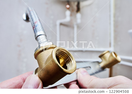 Plumbing components for water pipe installation. Plumbing components for water pipe installation. 122904508