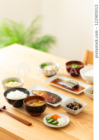 Dining table with Japanese breakfast 122905013