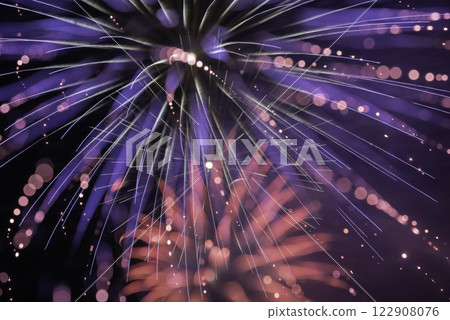 A large flower bursting into the night sky 122908076