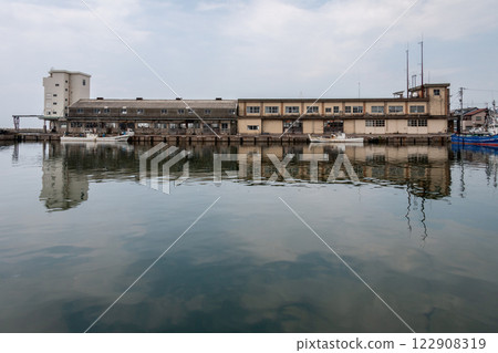 (Toyama Viewpoint) Toyama Prefecture, Uozu City, coastal scenery, July (Toyama Viewpoint) Toyama Prefecture, Uozu City, coastal scenery, July 122908319