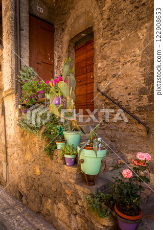 The winding narrow streets, stairs and charming architecture of Spoleto The winding narrow streets, stairs and charming architecture of Spoleto 122908653